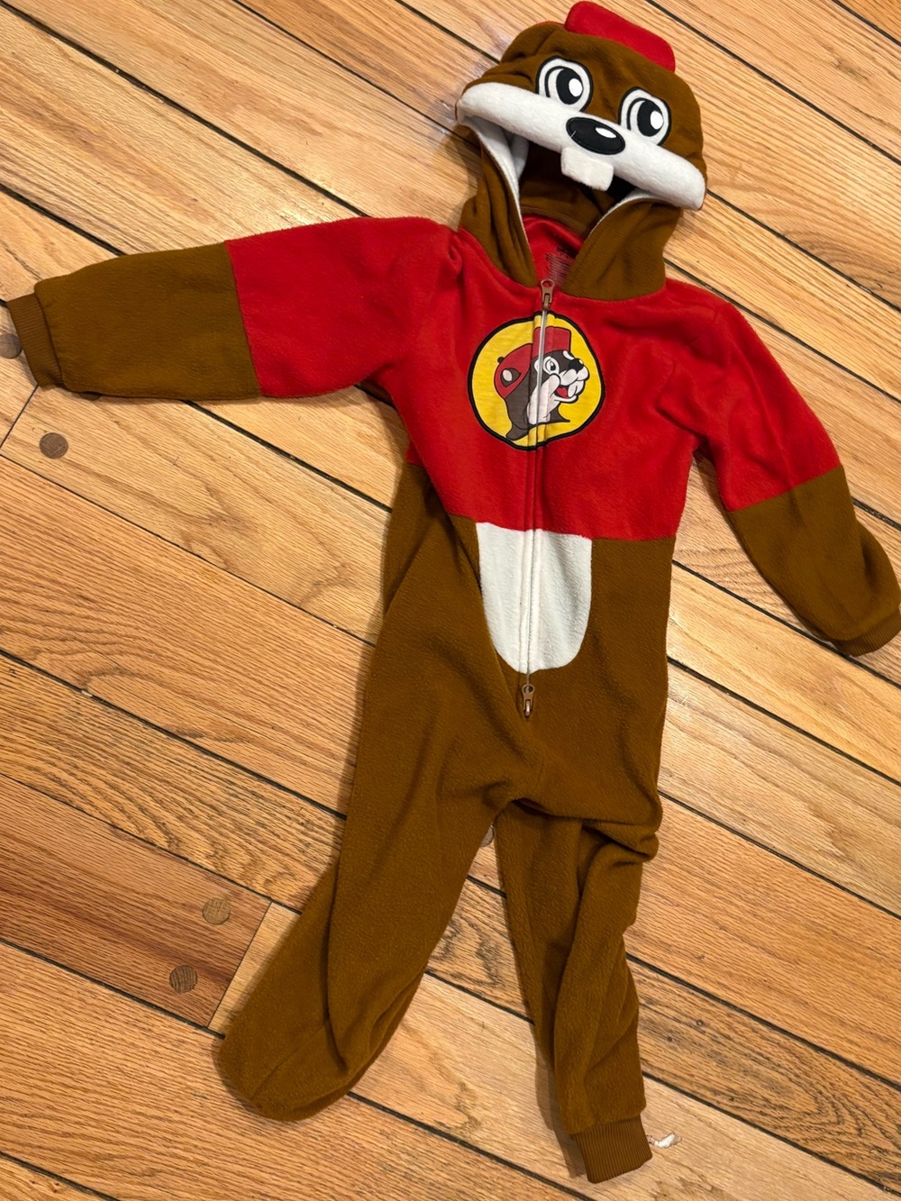 Buc-ee’s Beaver Brown and Red onesie One-Piece Hoodie costume 4T 5T